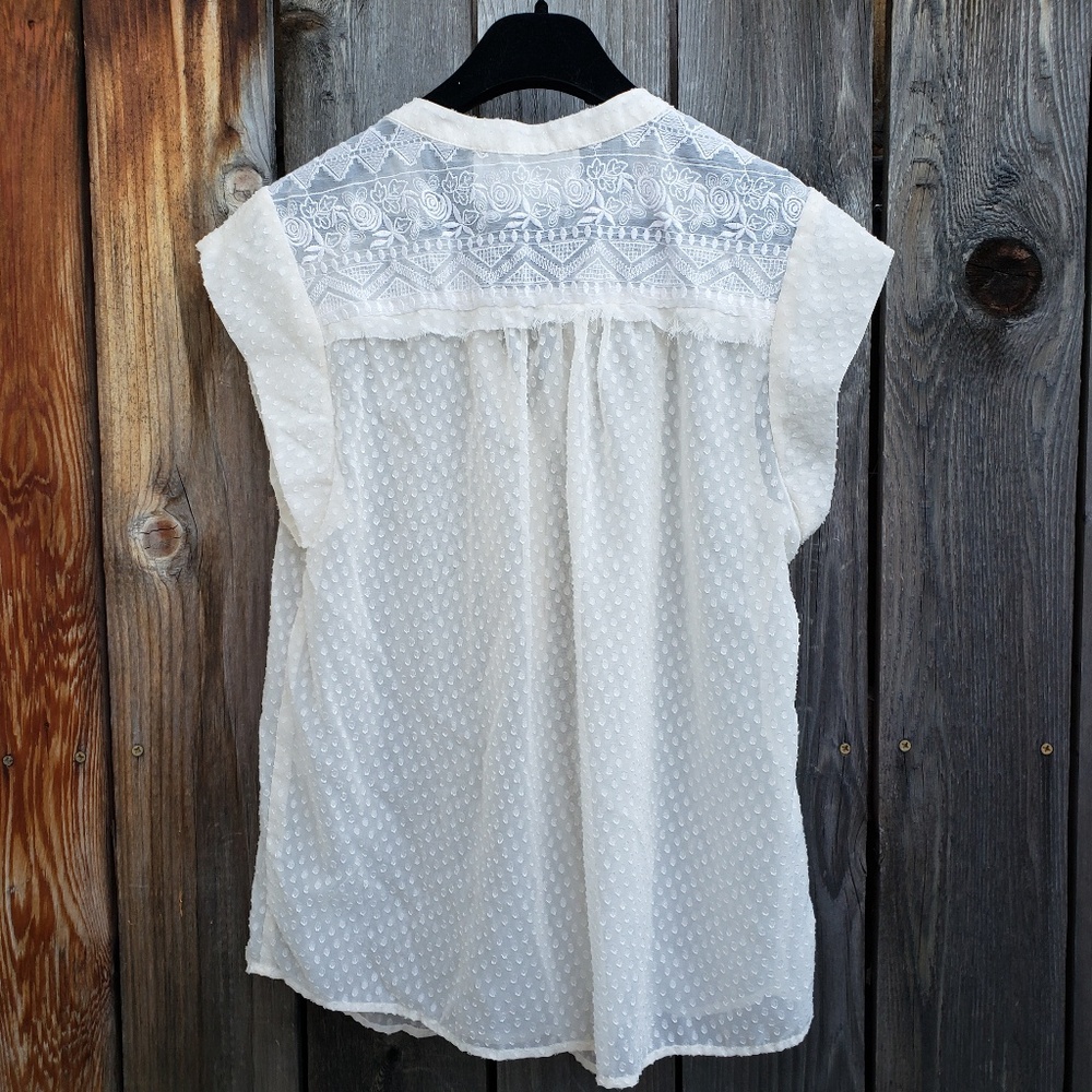 SOLD Stitch Fix Cream Embroidered Sheer Top - Picture 4 of 6